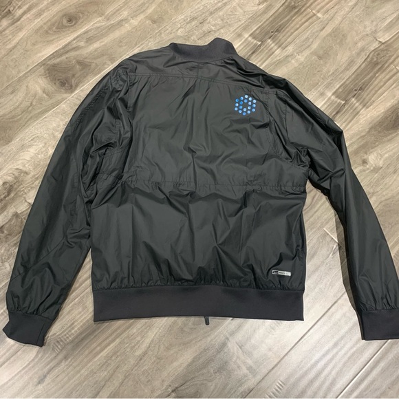 Puma Golf full-zip jacket Large - Picture 2 of 3